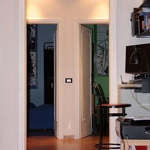 Deluxe Suite met Twee Slaapkamers en een Queen Size Bed